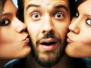 ¿ Qué atrae a las mujeres de los hombres de forma irresistible ? 10