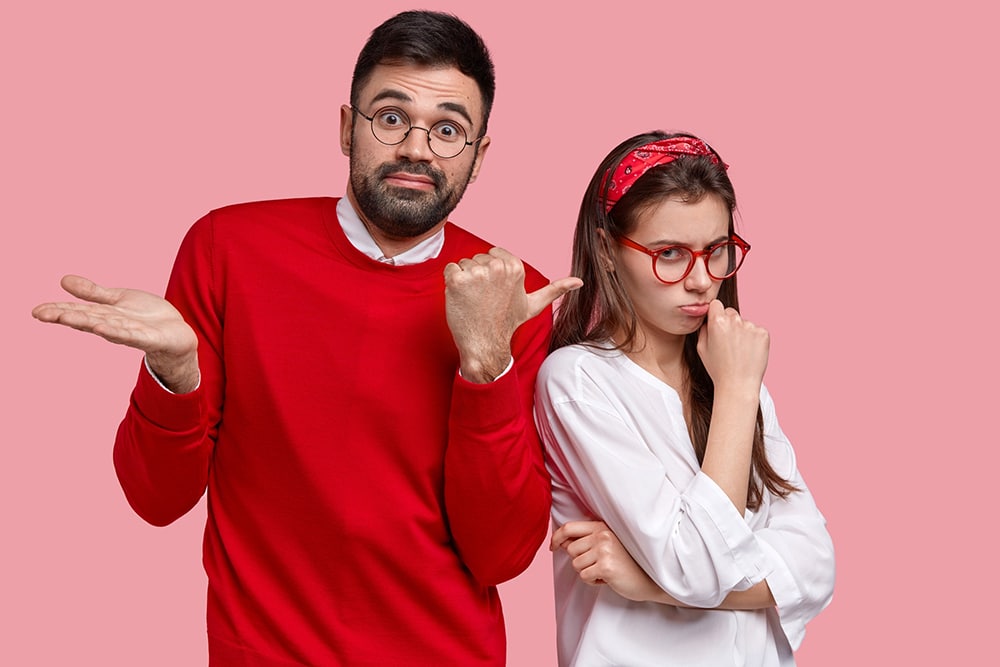 ¿Qué es el “negging”?